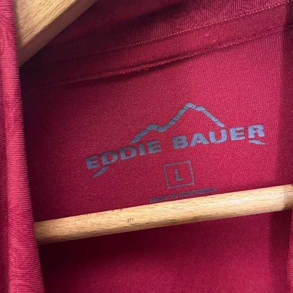 Eddie Bauer Red Brocade Print 1/4 Zip Top- Size L - Picture 3 of 4